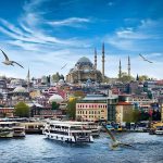 Istanbul Recreational Ships with Sultan Ahmad Mosque, Photo Source: Gokitetours.com, Photographer: Unknown