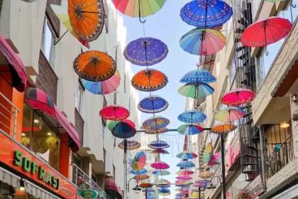 Van Shopping Centers