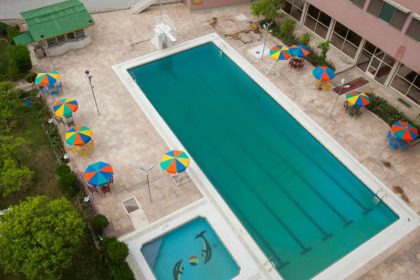 Pars Hotel Ahvaz Hotel Outdoor Pool