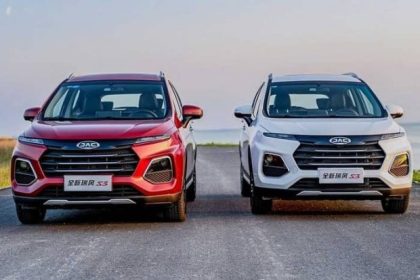 Difference of S3 and KMC SR3