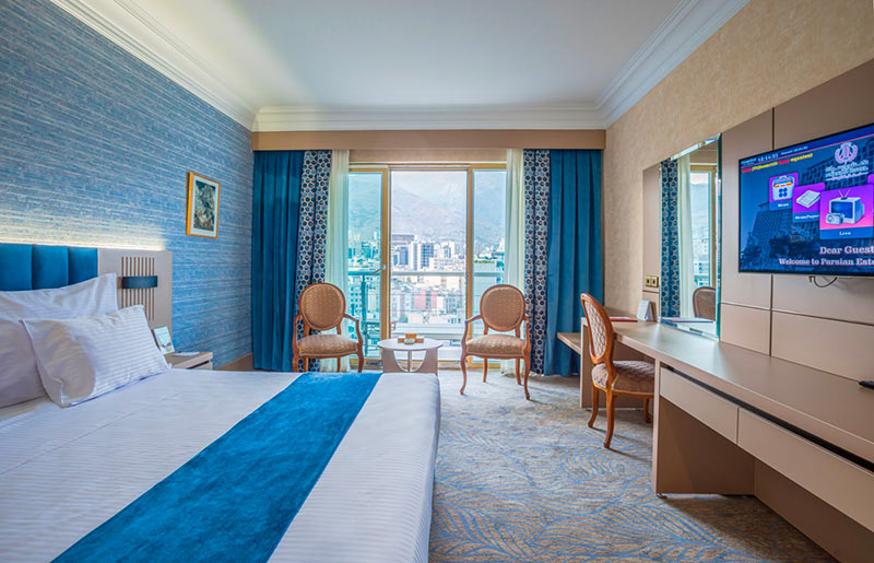 Double Tower East Tower Room Parsian Esteghlal Hotel; Photo Source: Parsian Esteghlal Hotel site; Photographer: Unknown