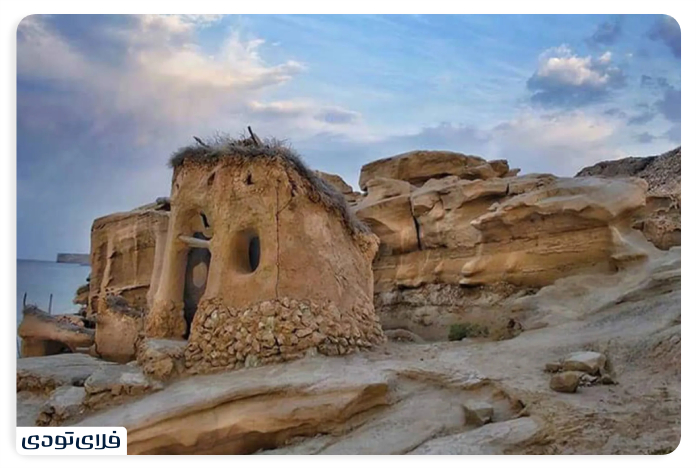 Access to the beach of Assaluyeh