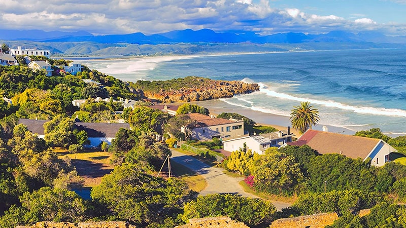 Where is the Pollenberg Bay?