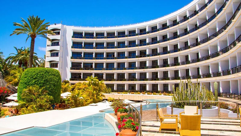 Best Monday Hotels: A comfortable accommodation at Tajikistan's famous hotels