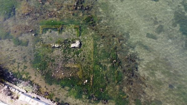 Roman villa discovery in Lake Fusaro