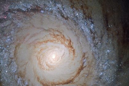 Starry explosion in the spiral galaxy
