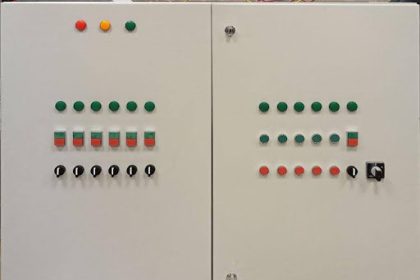 Pool power panel; Improving the performance of pools in recreational centers