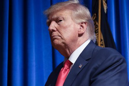 Trump did not dismiss the announcement of extensive banking tariffs and sanctions against Russia