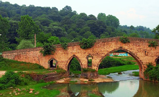 A one -day tablecloth to the dirie