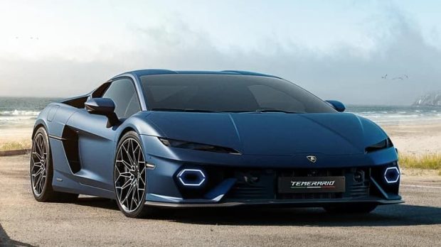 Which automotive brands still offer V8 engines in year 6?