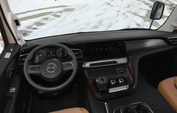 Hongchi Bus Cab The Hongchi Reev Bus Cab