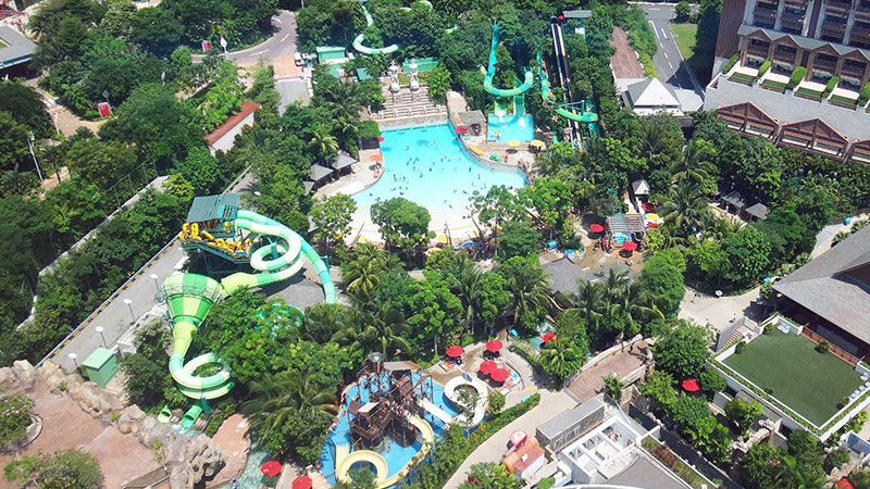 Adventure Cove Waterpark Singapore)