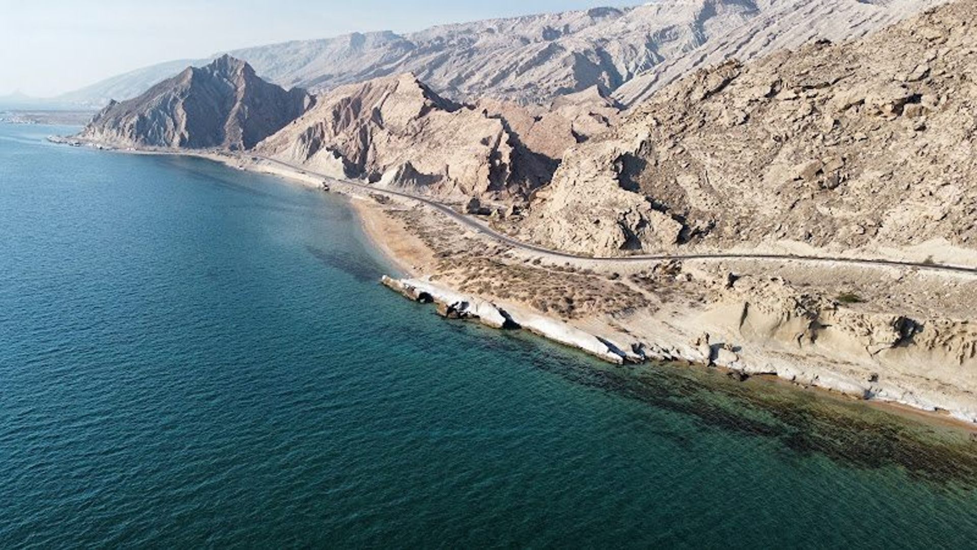 The Road of the Lovers in the Persian Gulf