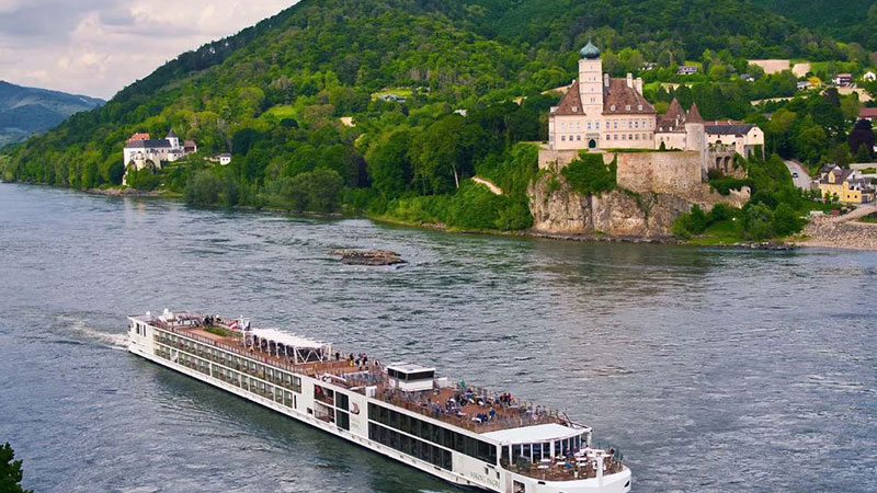 Types of cruise ships