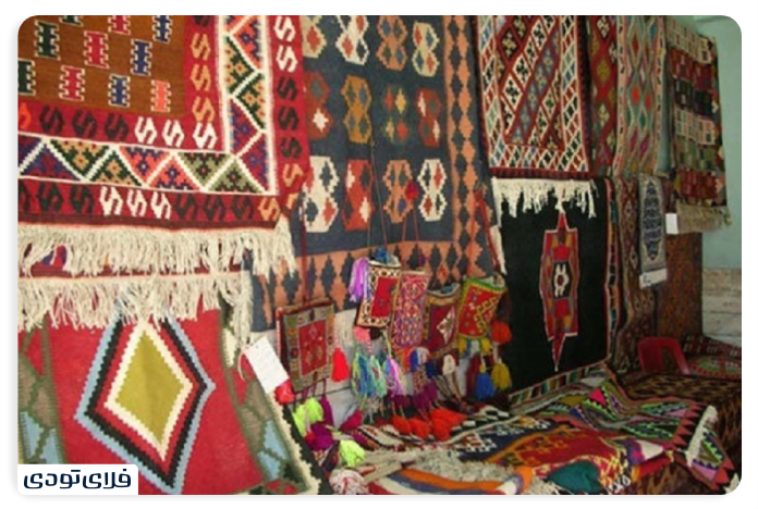 Chadegan souvenirs and crafts