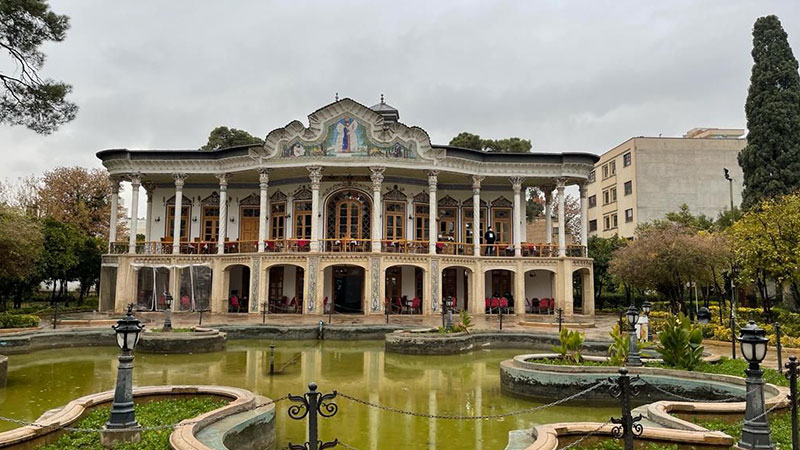 Shapuri Mansion Garden