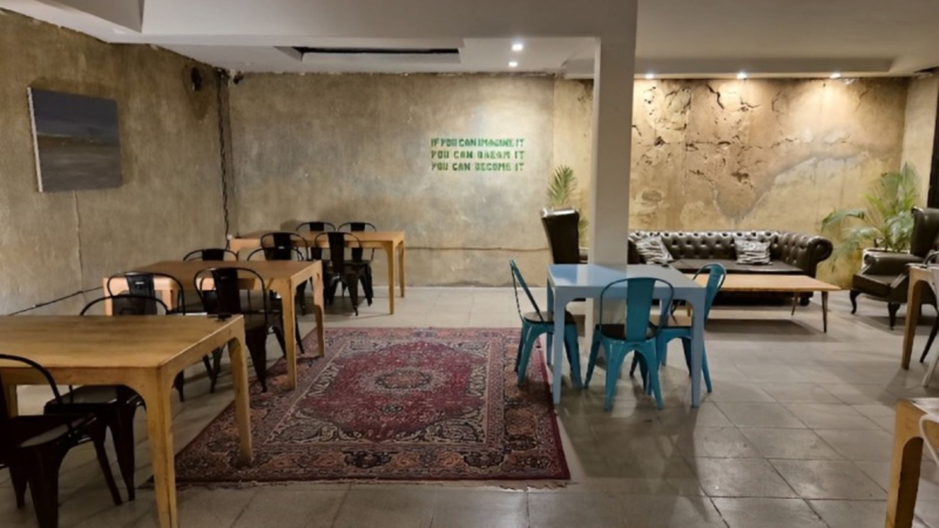 Karaj Blue Bluebotel Decoration