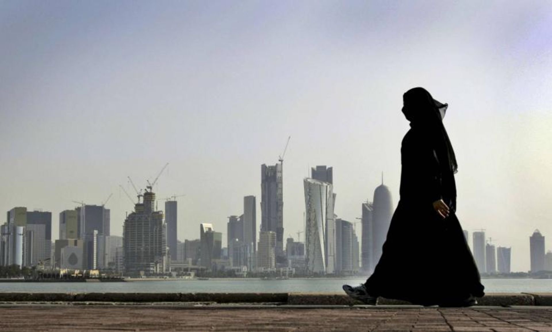 Qatar's local women cover