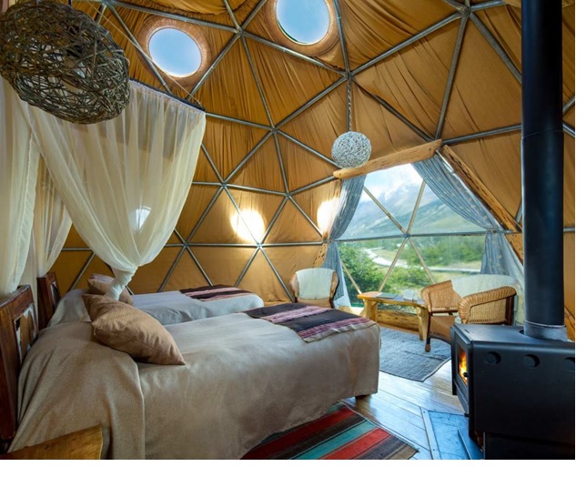 Special conditions of traditional ecotourism