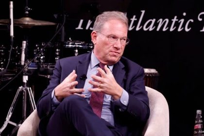 Trump National Security Adviser Gap on adding a reporter to confidential attacks against Yemen