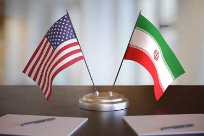 Video/ US -US negotiations at Third Station