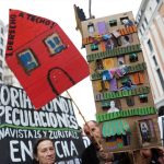 Video/ housing crisis in Spain; Tourists are responsible for raising housing prices!