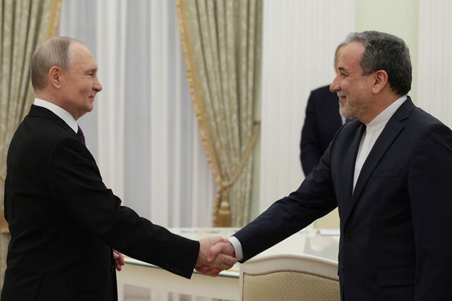 Video/ travel of Iraqchi to Moscow at a critical juncture