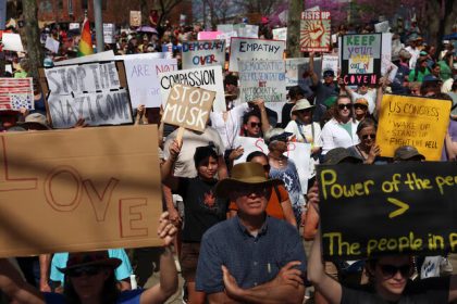 ای Demonstrations against Trump in America