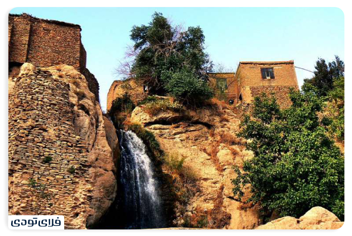 Stay near Semirom Falls