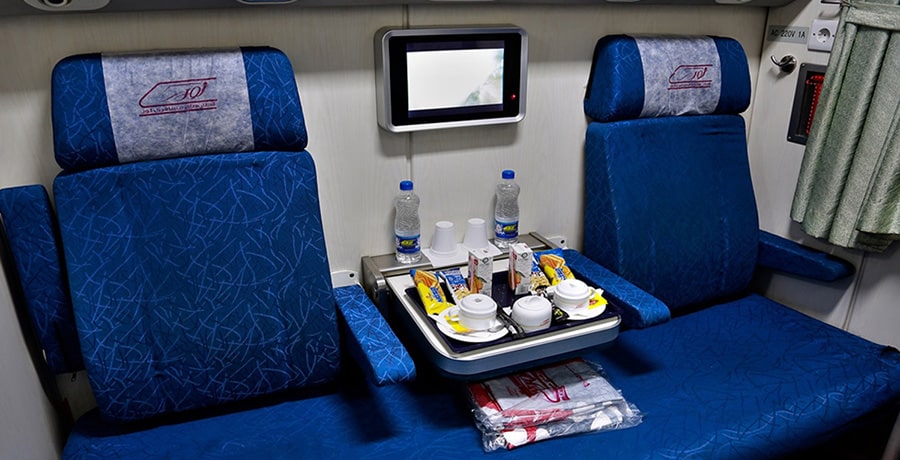 Mashhad Noor Al -Reza train ticket