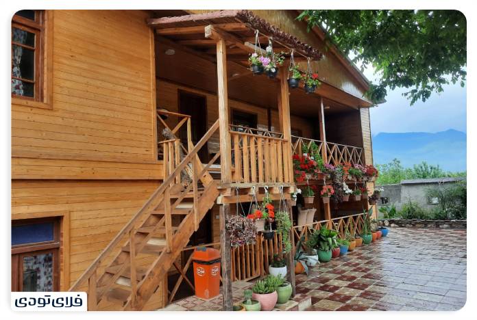 Possibility of camping and staying near Kabudwal Falls