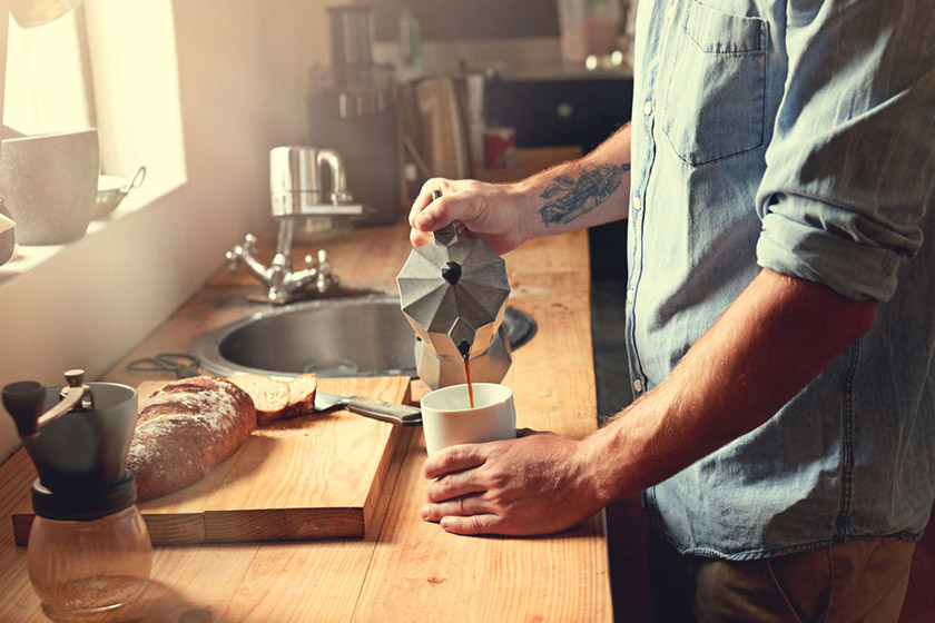 The best time to eat coffee for belly and sides