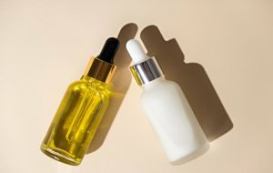 What is the difference between hair serum and hair oil and which is suitable for you?