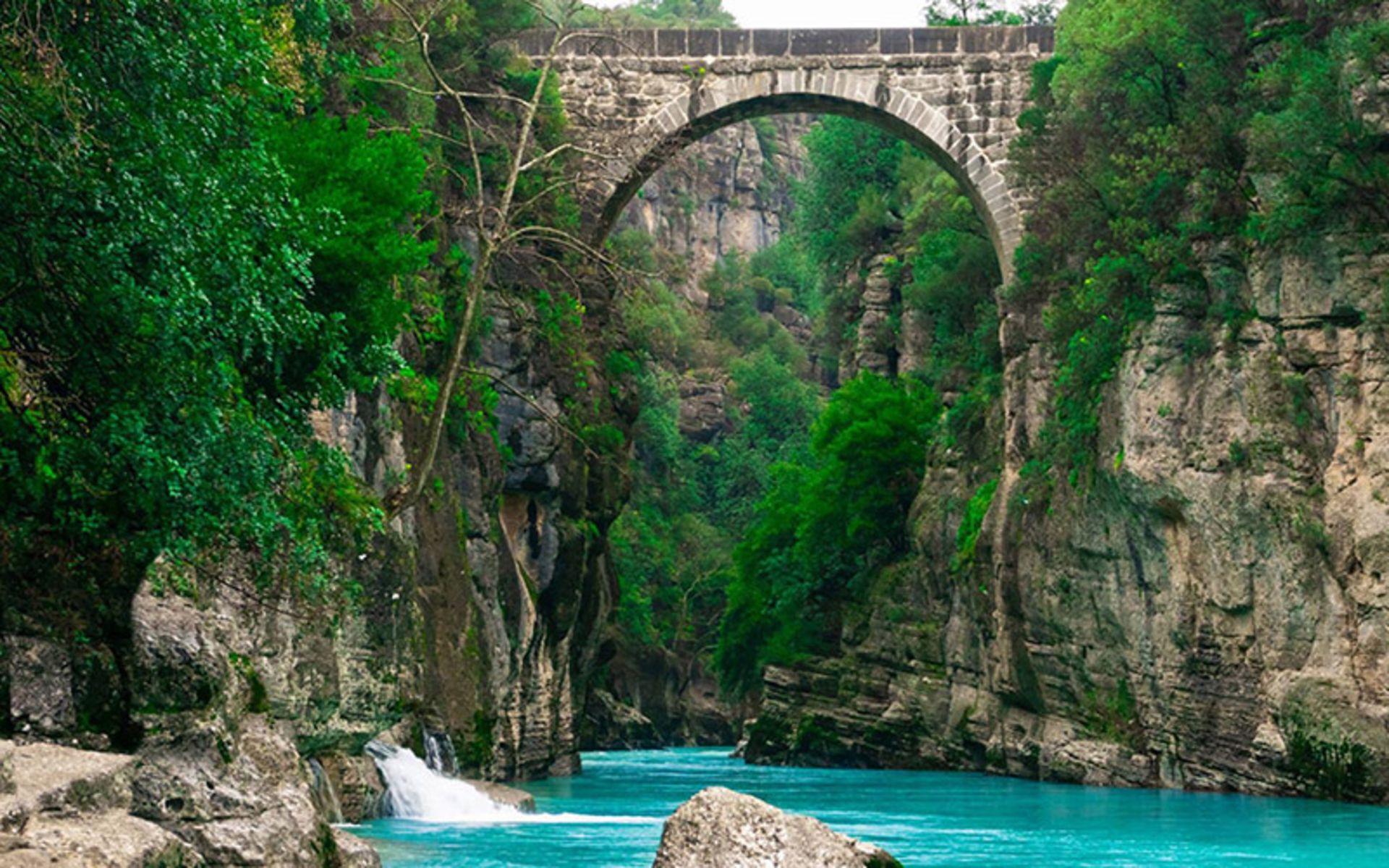 Nature of the Coproloo Canyon National Park