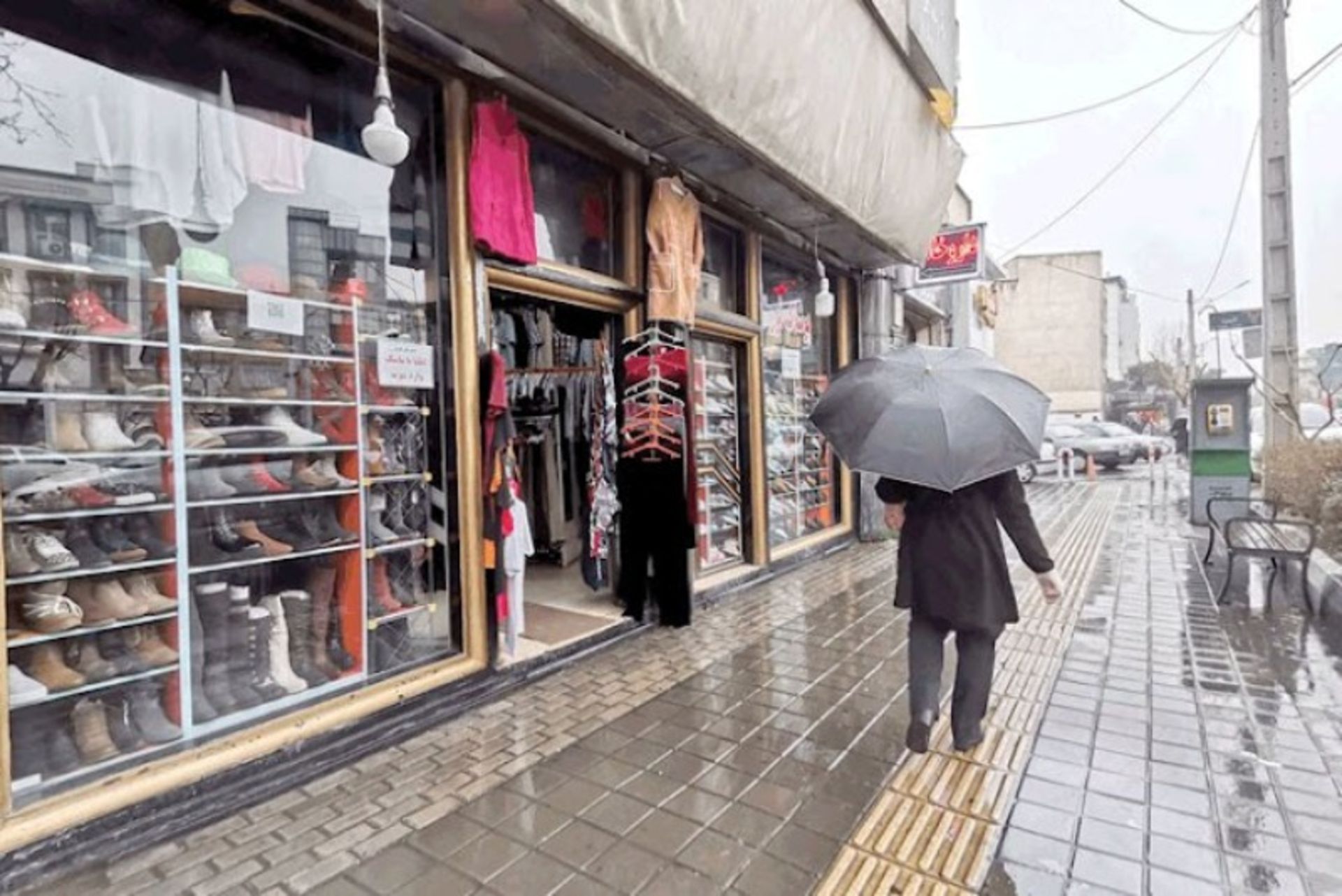 Tanakura Mahabad Market Shops