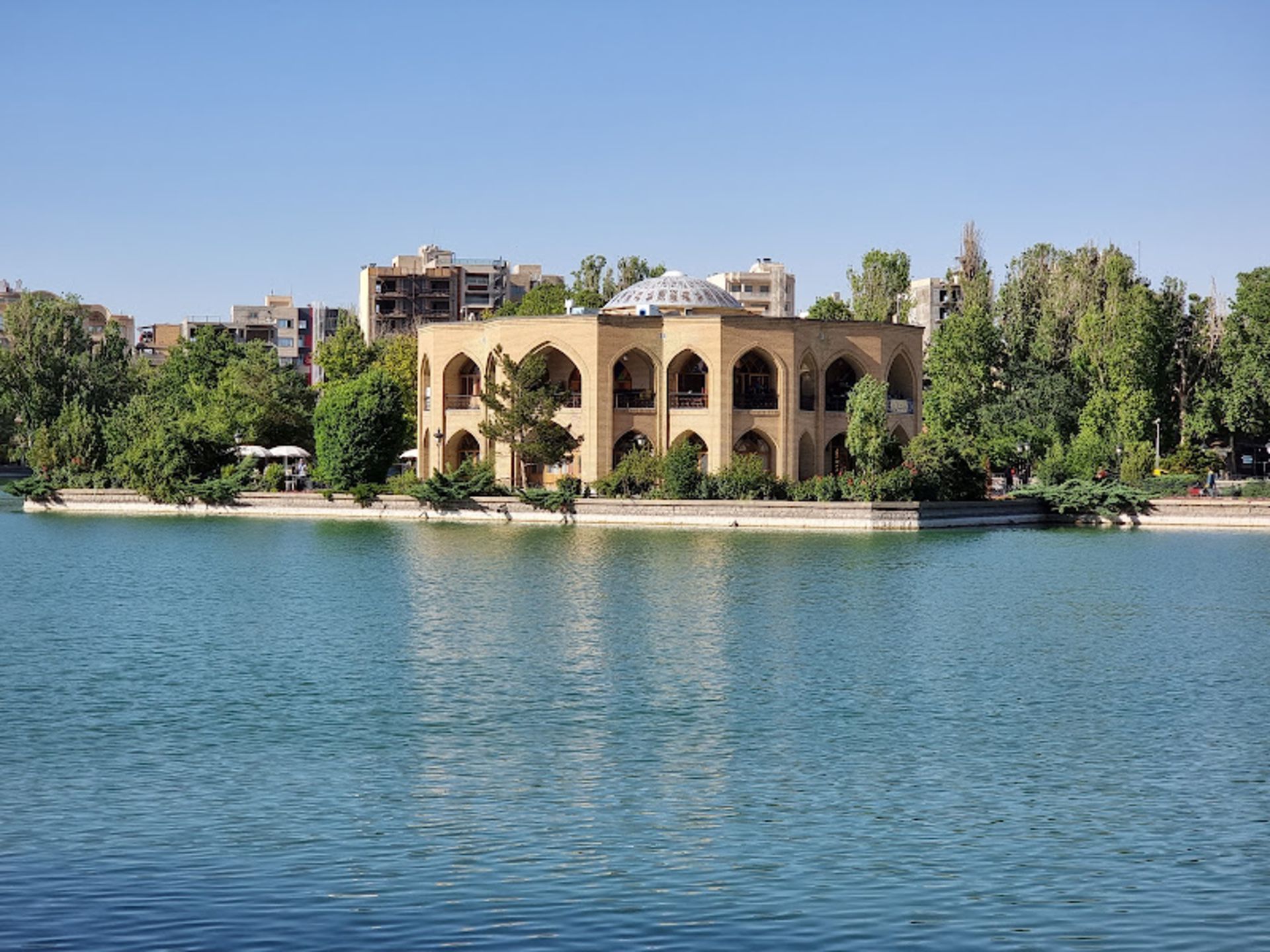El Goli Tabriz Mansion