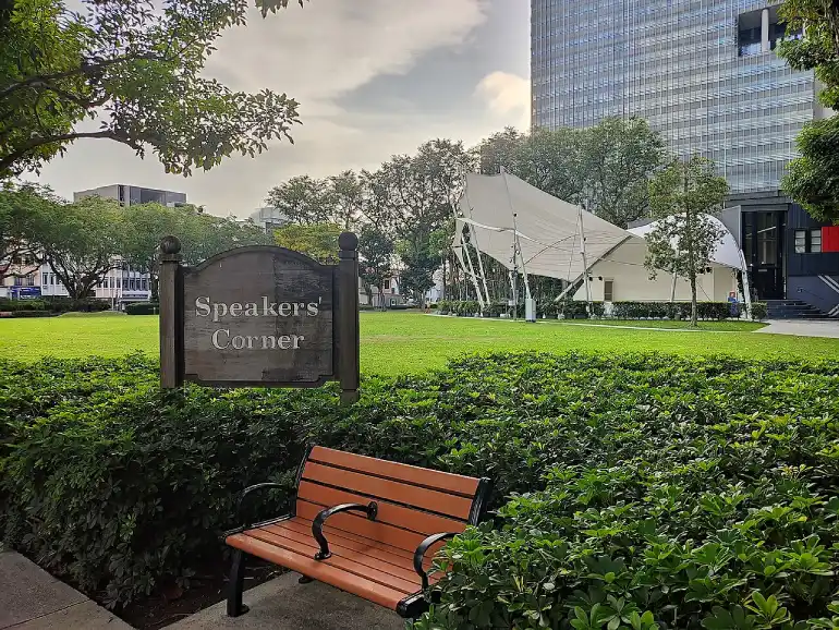 The best time to travel to Singapore