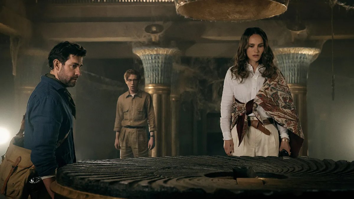 Natalie Portman and John Crazinsky