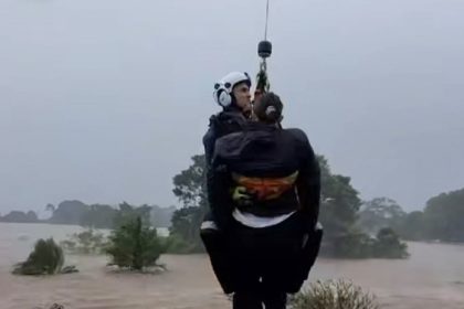 Floods in eastern Australia/ 1 Haraz were siege to floods+ Pictures