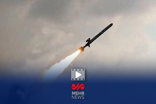 Israeli air boycott with a Yemeni missile