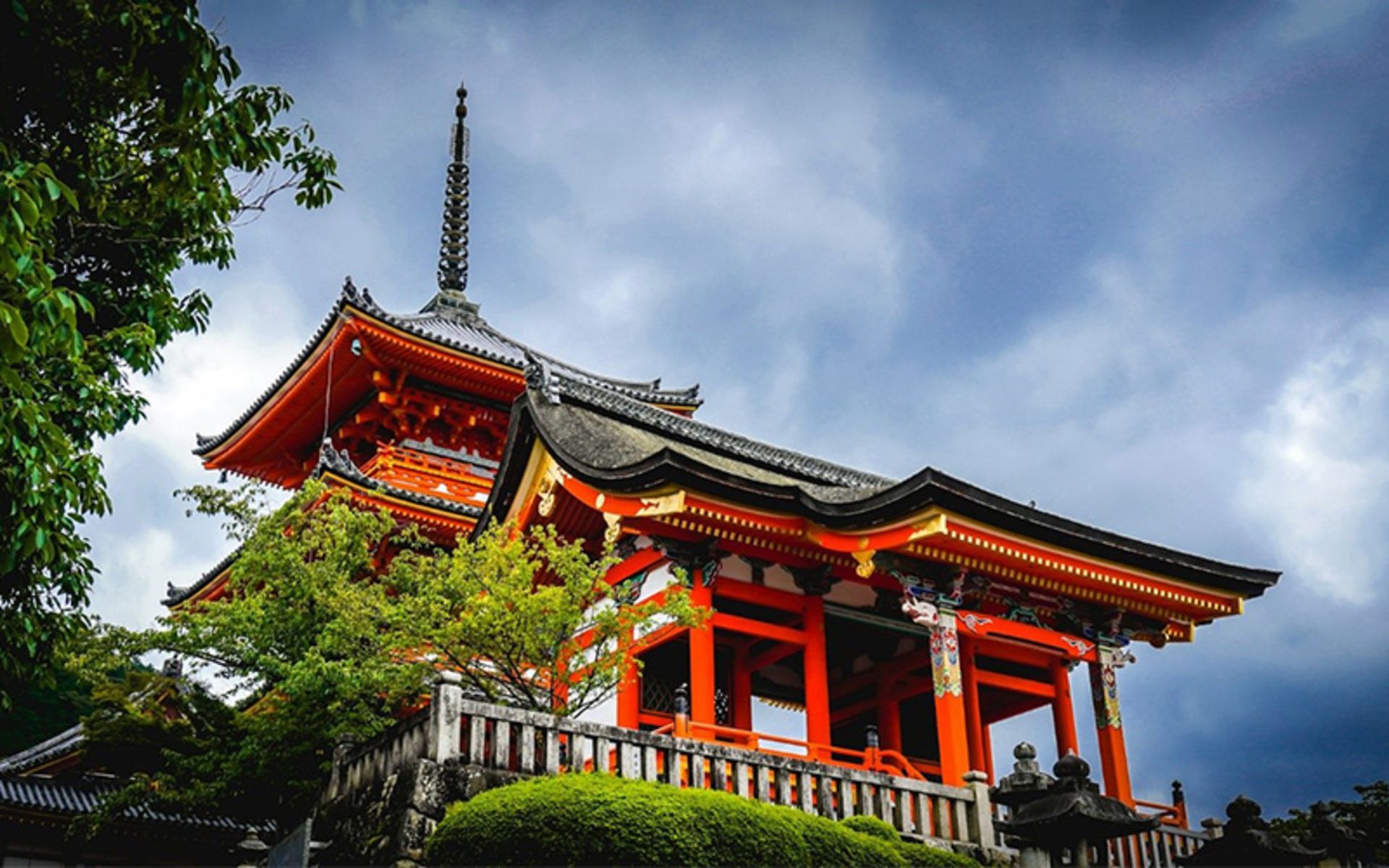 Japanese Architecture of Kiomizudra Temple