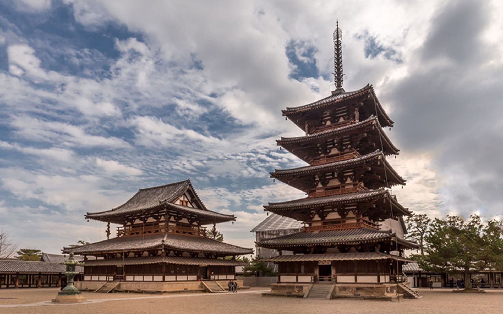 Hurrican's historic buildings