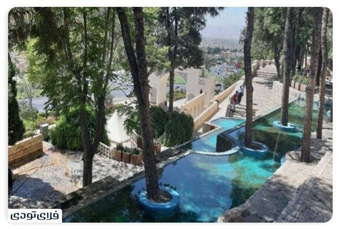 Garden adjacent to the gate of the Quran