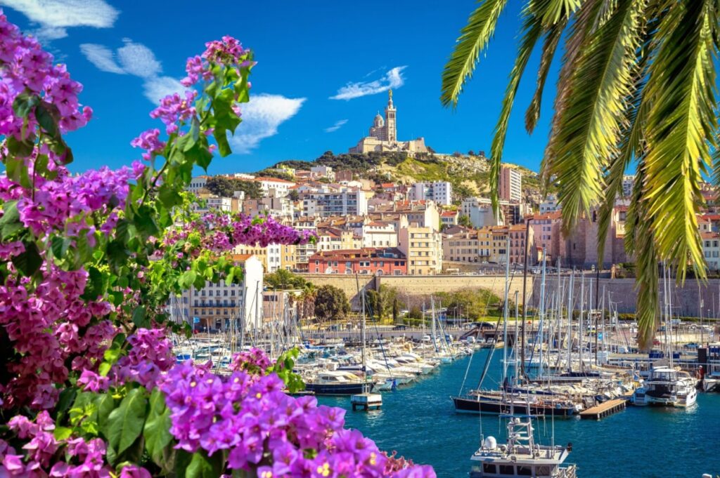 The best time to travel to Marseille
