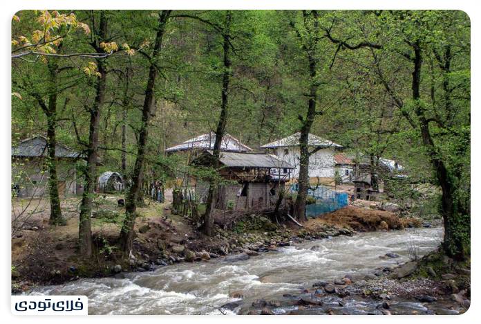 The village of Mazandaran water Haraz River