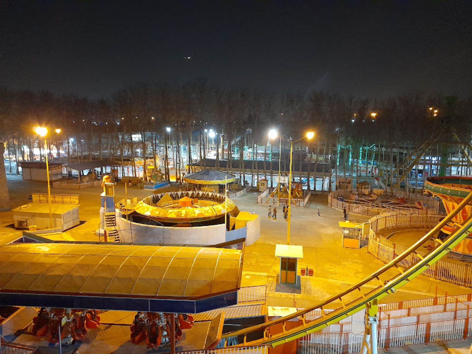 Attractive Lighting Park Eram at night