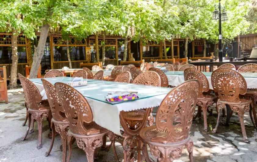Village Restaurant from the best restaurant in Shiraz