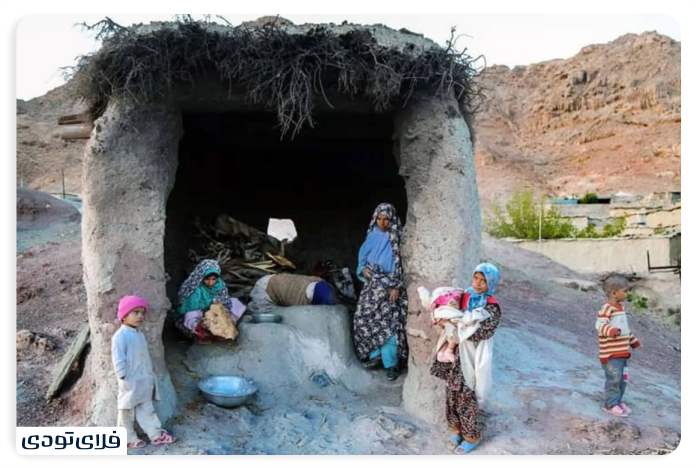 Where is the village of Makhunik?