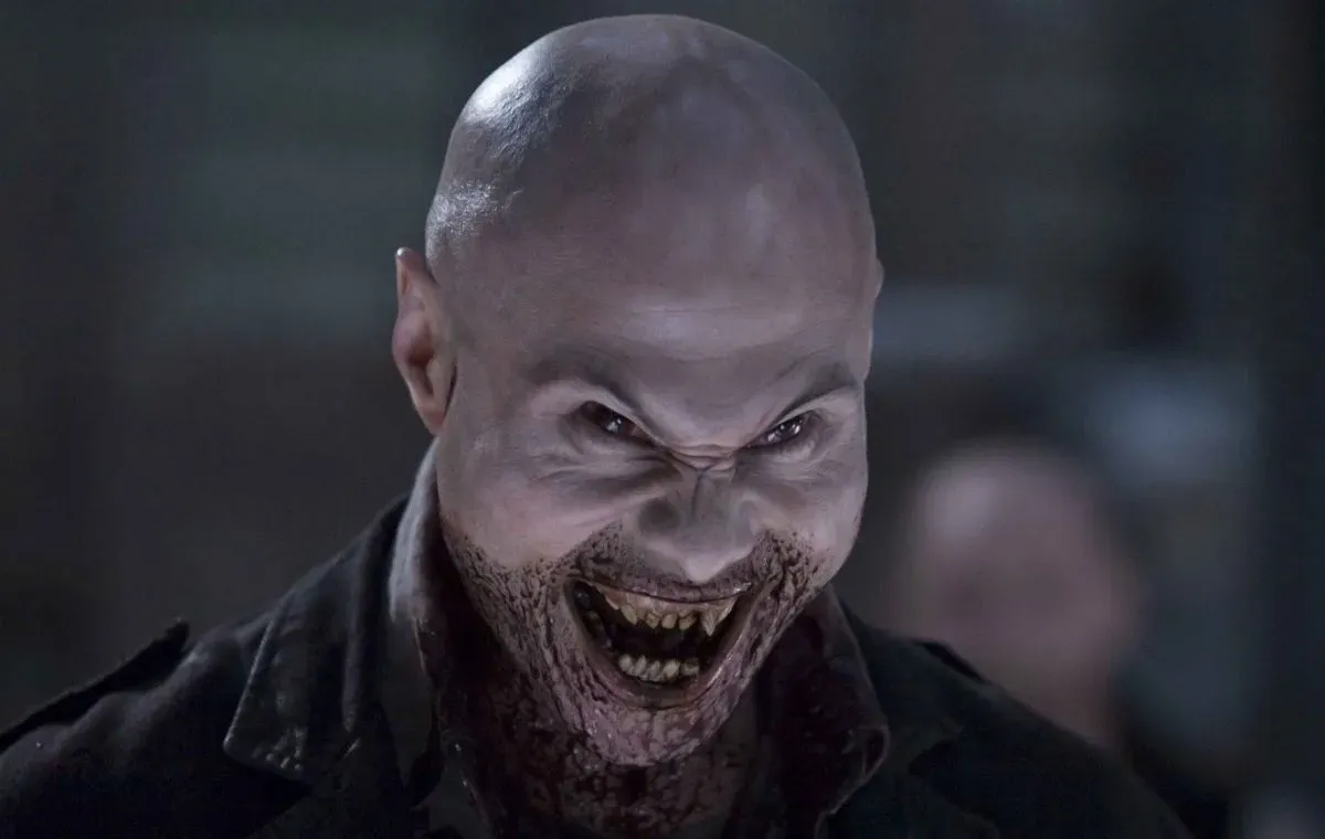 30 days of night (30 days of Night)