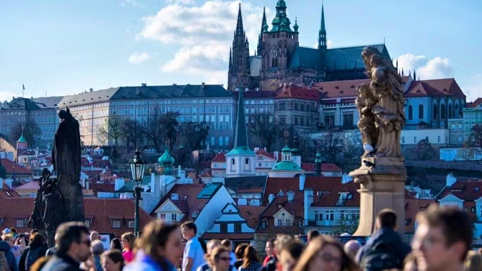 The widespread definitive electricity in the Czech Republic; Prague was paralyzed